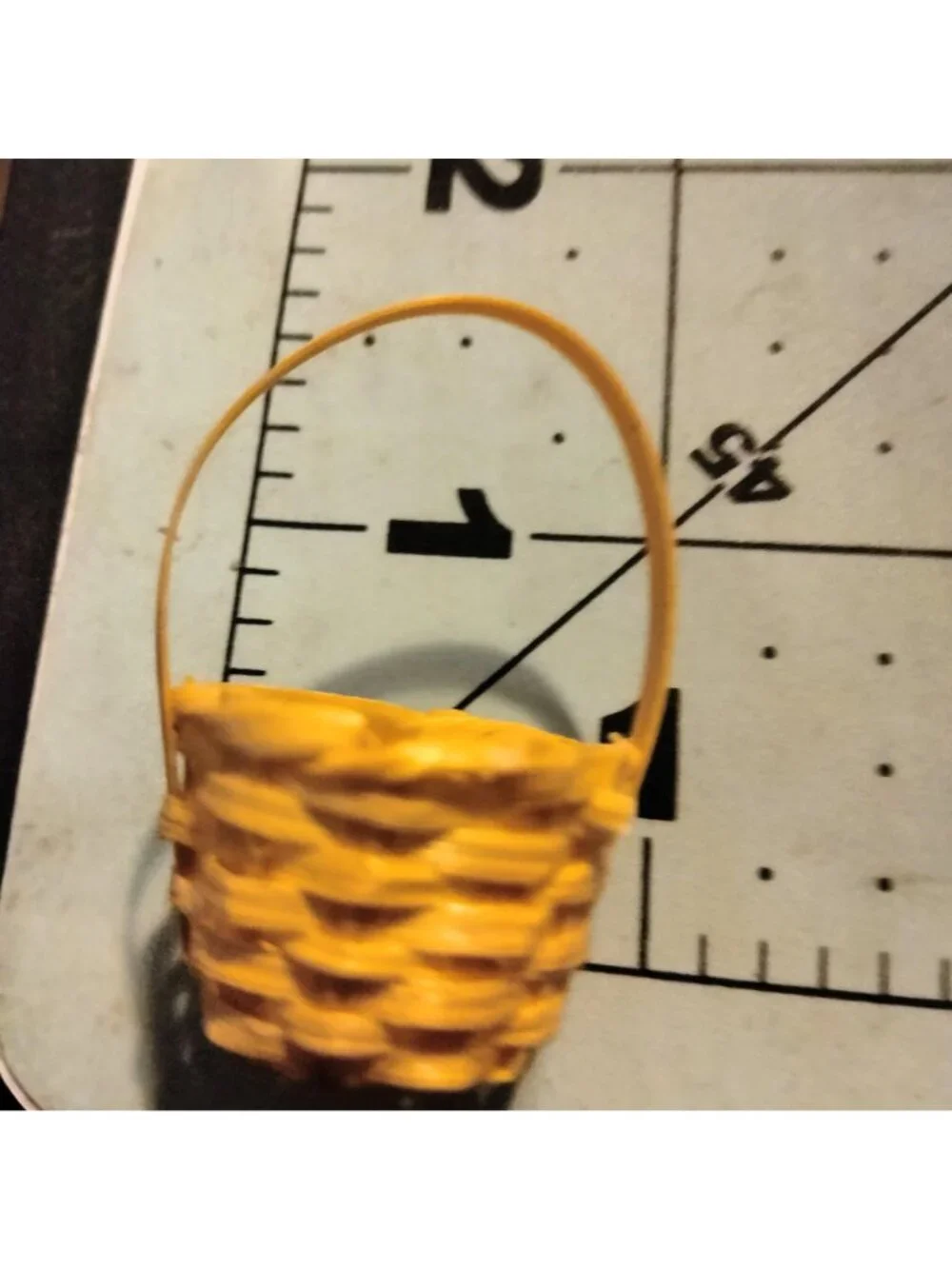 Miniature Woven Basket With Handle 1 inch Dollhouse Easter Lot 2